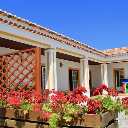 A Casa Da Andorinha *