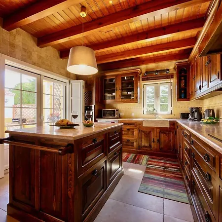 Дом отдыха A Casa Da Andorinha Салир-де-Матуш