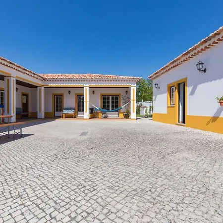 펜션 A Casa Da Andorinha *