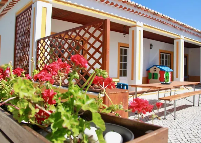 A Casa Da Andorinha Casa de Férias Salir de Matos