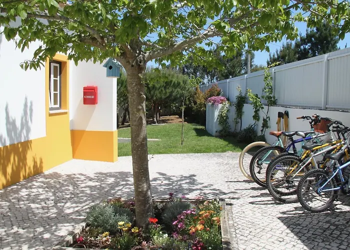 A Casa Da Andorinha * Salir de Matos